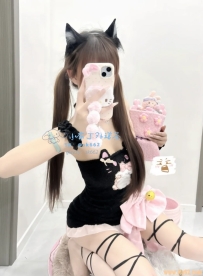 可愛又調皮的小隻馬，臉蛋清秀，聲音軟萌 ✌小語 158cm 45kg B+奶 19歲