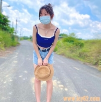 蜜兒：19歲學生妹初次下海，性慾強，床上淫蕩