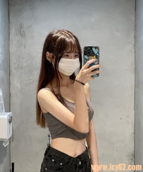 米米 160cm D奶 21歲  熱情活潑的學生妹，笑聲像是陽光穿過樹葉