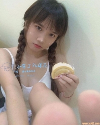 膠原蛋白滿滿的臉蛋，甜美可愛不假裝，每一聲哥哥都讓你酥到骨子裡。