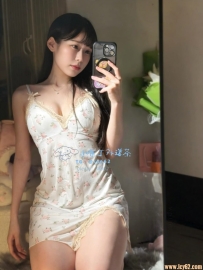 💕高雄花花 160/46/C：21歲嫩鮑鮮甜多汁，愛穿性感私服的小隻馬女神。