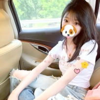 雙北新妹甜心：清純女友系，小隻可愛，現在可約